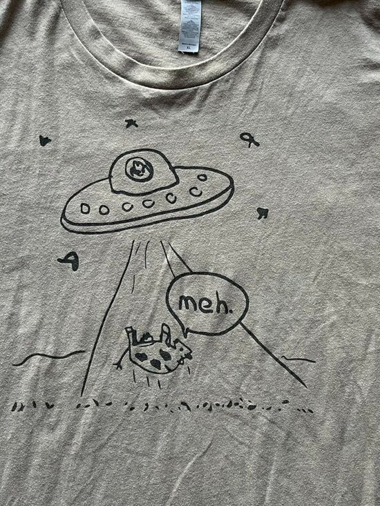 Gildan Other - Gray UFO T-Shirt Size Mens XL Relaxed Fit Casual Funny Cartoon Drawing Punny Tee